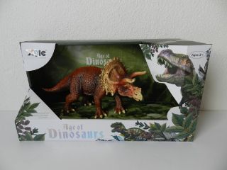 Obrázek z Dinosaurus Triceratops 18cm v krabičce 